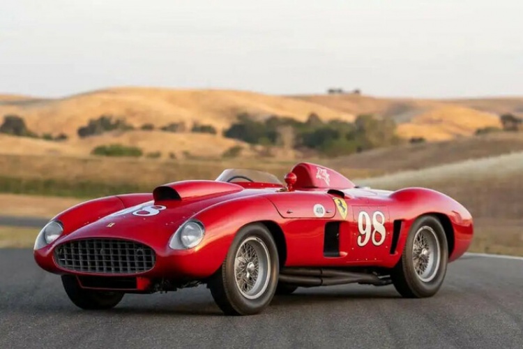 Ferrari 410 Sport - 22 milyon dolar