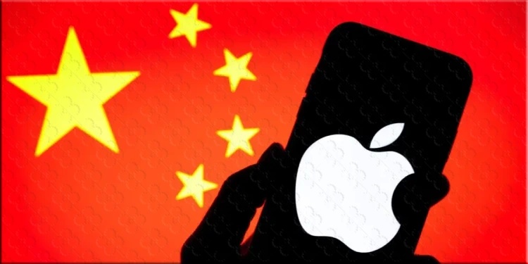 Apple, Çin'in yeni politika kararının ardından borsada büyük bir darbe aldı