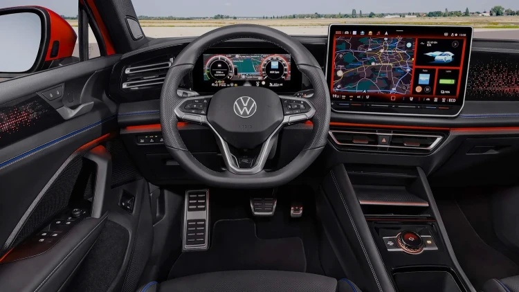 Volkswagen Tiguan'dan Elektrikli Sürpriz: Yeni Model 100 km Elektrikli Menzil İle Geliyor!