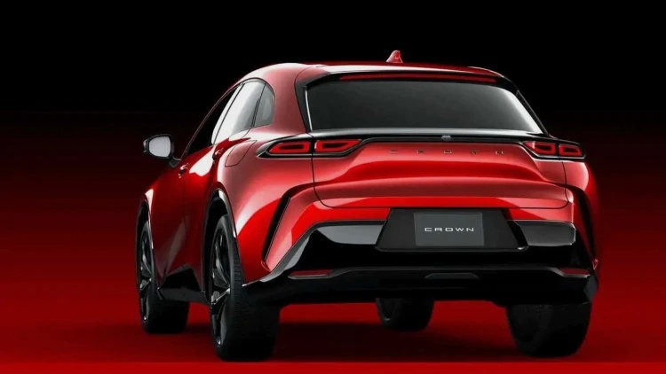 2024 Toyota Crown Sport Resmi Olarak Japonya'da Satışta!