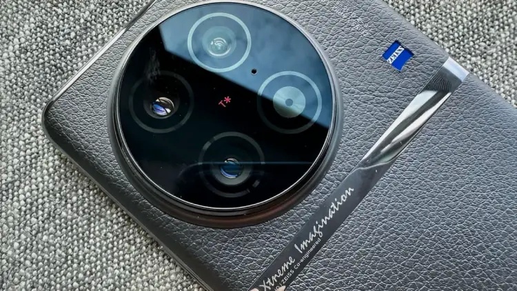 Vivo X100 Pro+ İlk Görüntüleriyle Sızdı: Kamera Devrimi Yaklaşıyor!