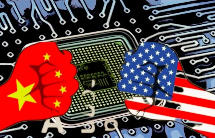 ABD, Huawei Sonrası Çin'e Yeni Yaptırımlarla Geliyor!