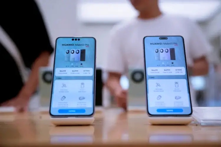 Huawei, Çin pazarında iPhone'un önüne geçerek lider oldu