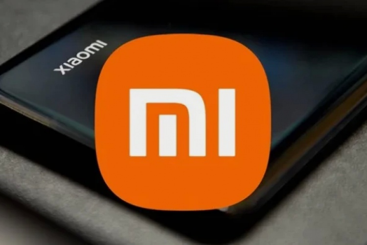Xiaomi, MIUI 15 sürümünü geçebilir: Yeni MiOS yakında tanıtılabilir!